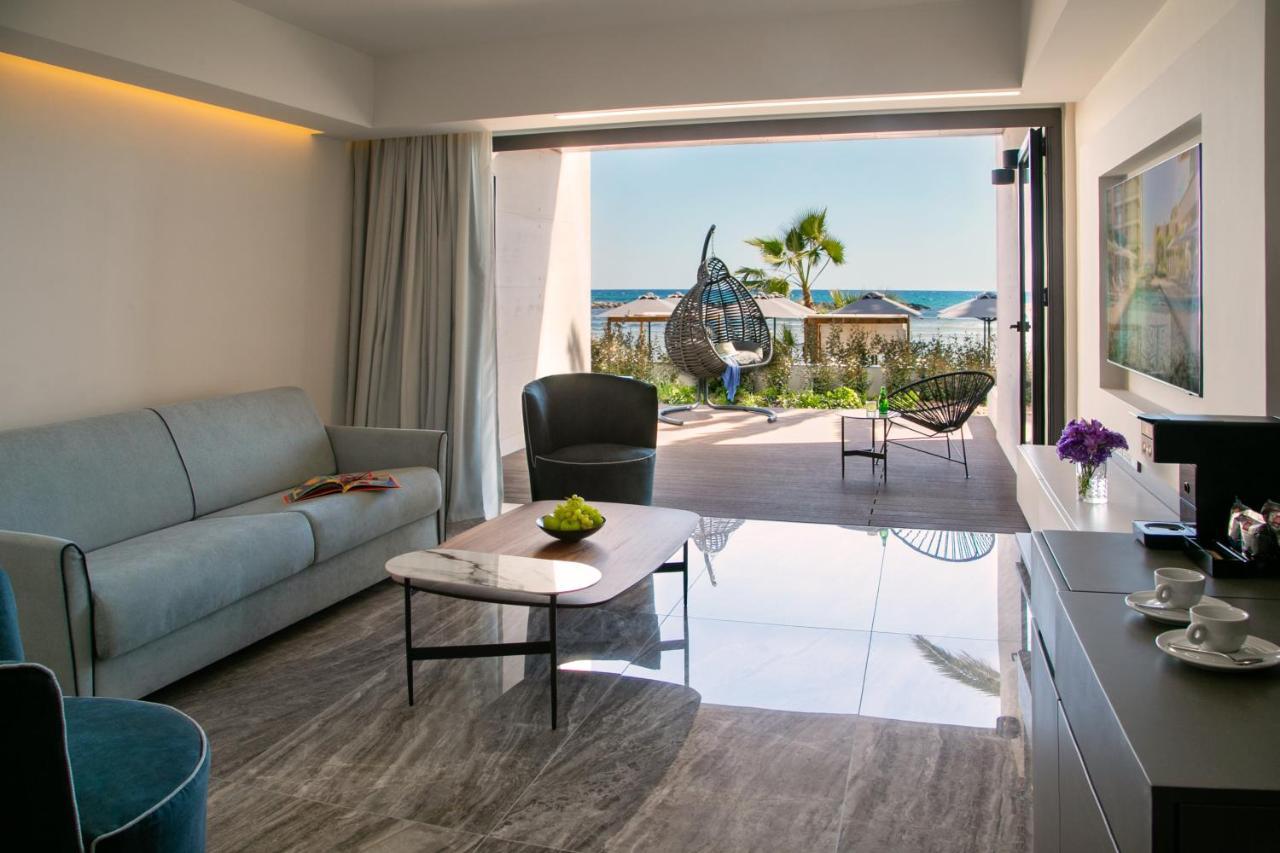 Mercure Larnaca Beach Resort 外观 照片