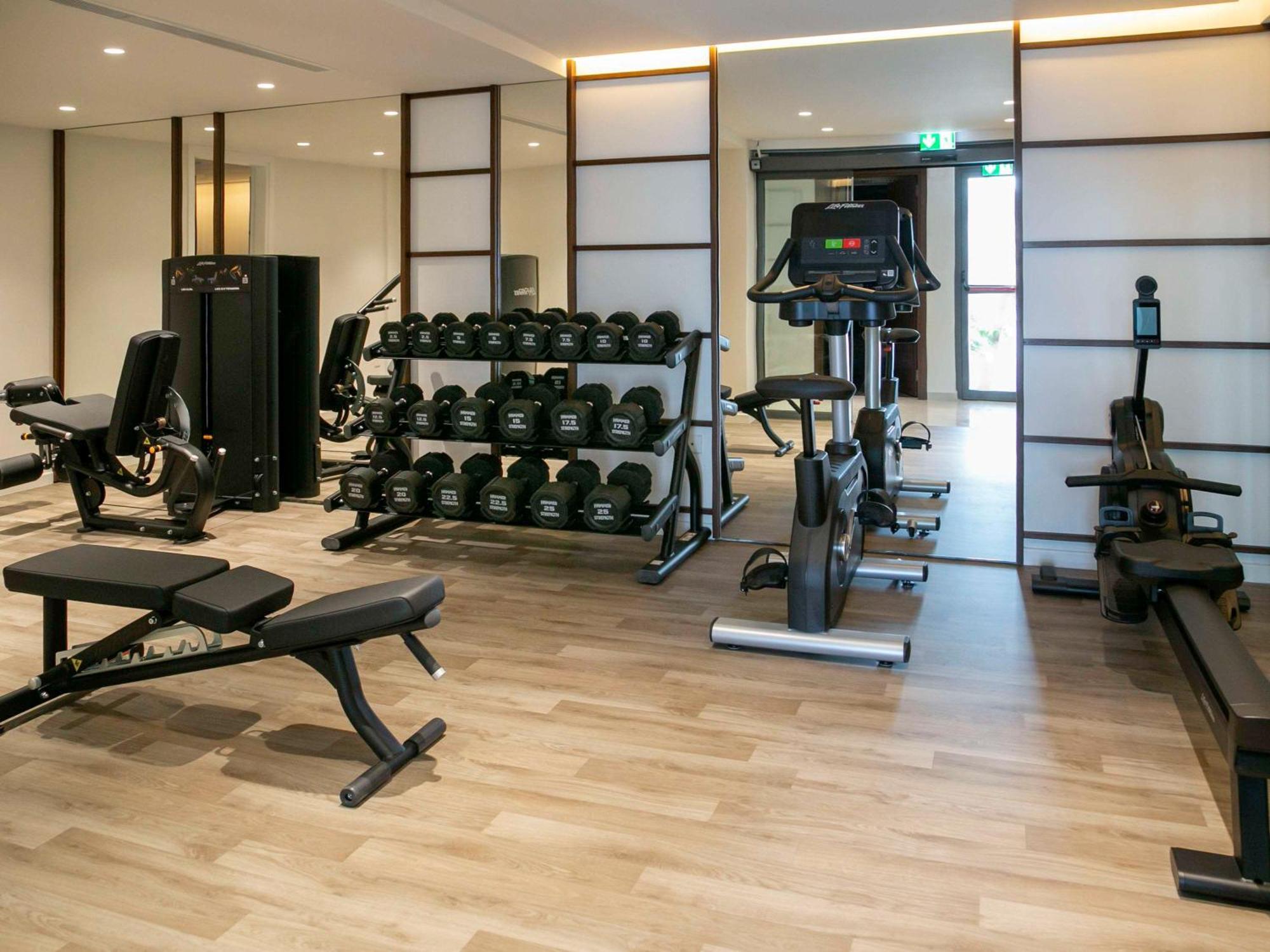 Mercure Larnaca Beach Resort 外观 照片
